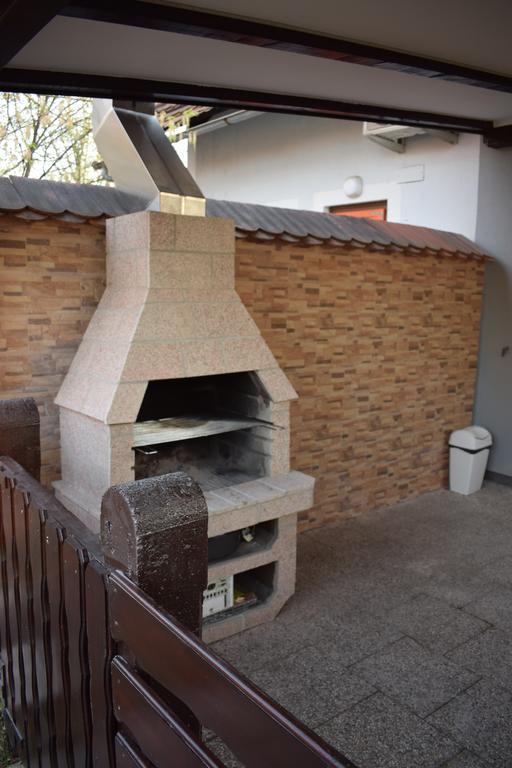 Borovnica Catez Apartment Catez ob Savi Exterior photo